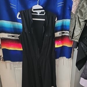 Black Sleeveless Dress